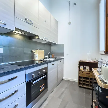 Terrazza Mazzini 53 - Jacuzzi & Parking 아파트