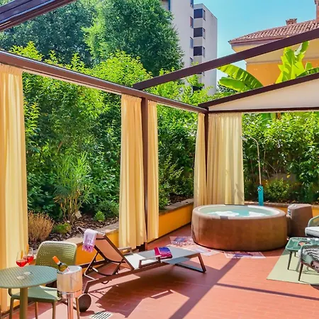 Terrazza Mazzini 53 - Jacuzzi & Parking Apartment Bologna