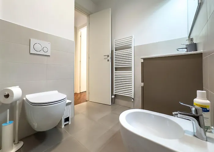 Terrazza Mazzini 53 - Jacuzzi & Parking شقة