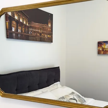 Terrazza Mazzini 53 - Jacuzzi & Parking Διαμέρισμα Μπολόνια