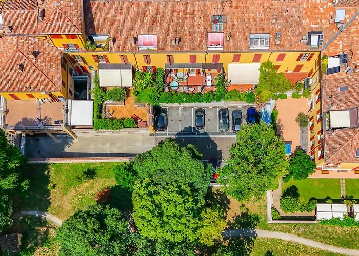 Terrazza Mazzini 53 - Jacuzzi & Parking Apartment Bologna